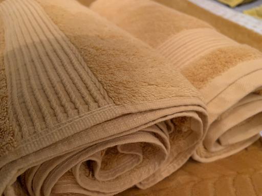 Buy & Sell Cradley Heath Sandwell - Photos for Egyptian cotton bath towels buyer collect