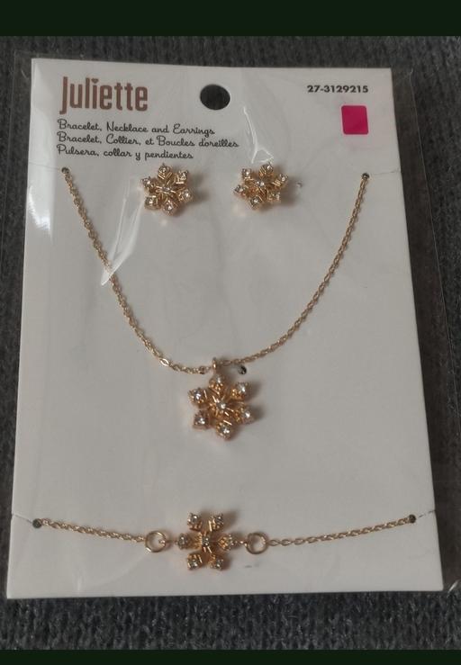 Buy & Sell Grafton Street Industrial Estate West Northamptonshire - Photos for New beautiful jewellery set