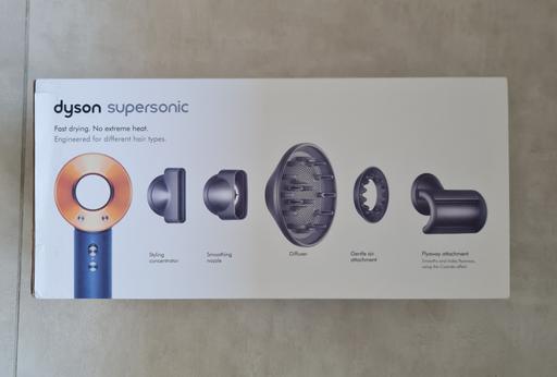 Buy & Sell Weeton North Yorkshire - Photos for Dyson Supersonic Hair Dryer Straight+Wavy Pru