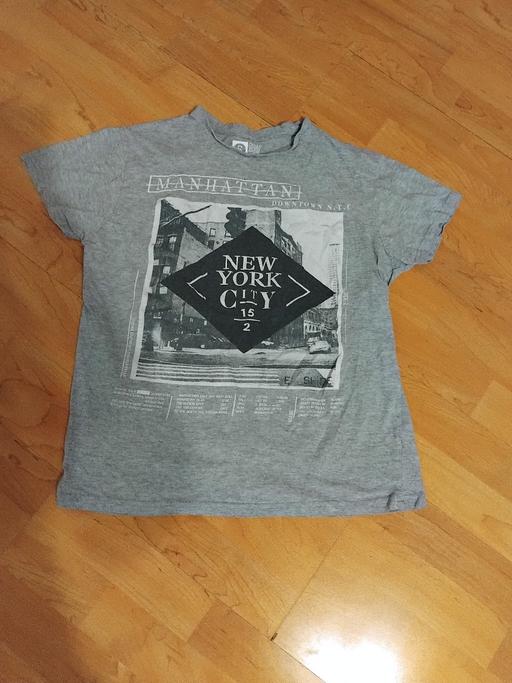 Buy & Sell Stow Heath Wolverhampton - Photos for Tishirt S.