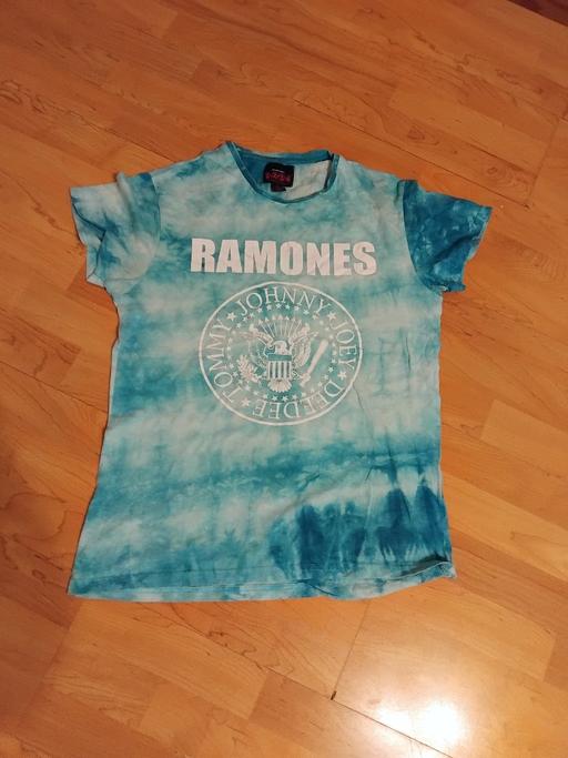 Buy & Sell Stow Heath Wolverhampton - Photos for Tishirt M.