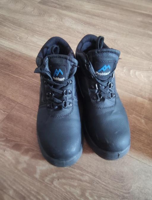 Buy & Sell Grafton Street Industrial Estate West Northamptonshire - Photos for Ladies Safety shoes