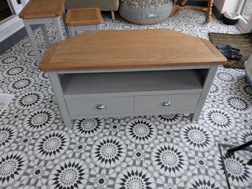 Buy & Sell Droitwich Wychavon - Photos for Corner tv unit