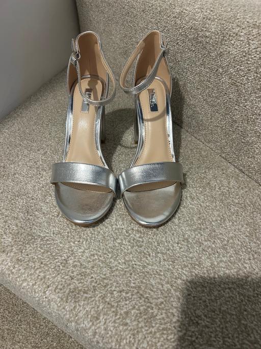 Buy & Sell Romsey Test Valley - Photos for Heels