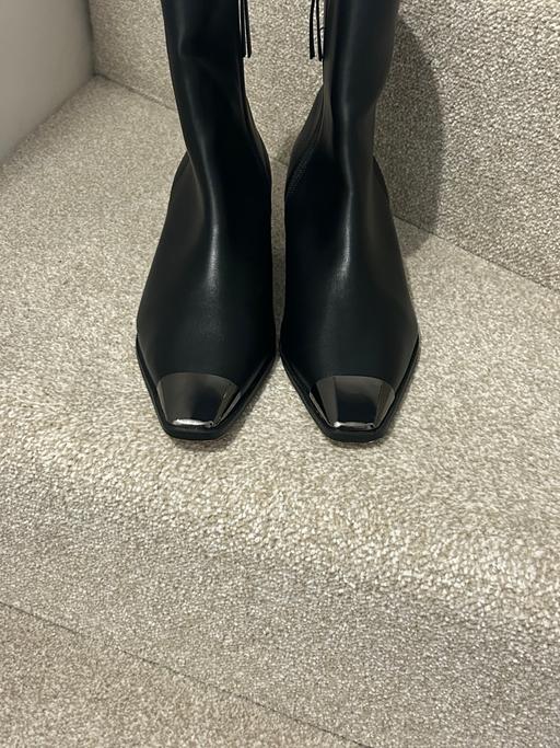 Buy & Sell Romsey Test Valley - Photos for Boots