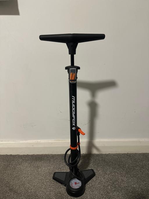 Buy & Sell Leigh Wigan - Photos for Bicycle pump