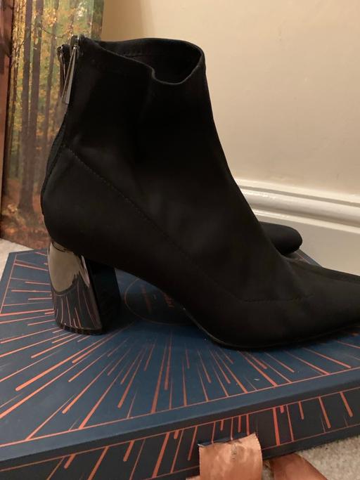 Buy & Sell Armthorpe Doncaster - Photos for Mixed clothes bundle