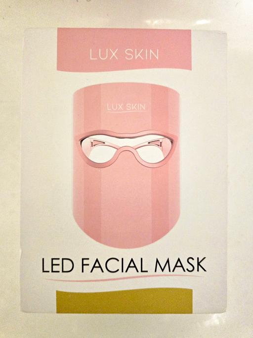 Buy & Sell Greenwich South East London - Photos for Lux Skin Infared Led Facial Mask Pink New