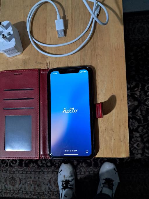 Buy & Sell Shaw Oldham - Photos for IPhone XR 64GB unlocked
