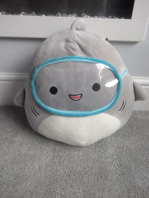 Buy & Sell Essington Wolverhampton - Photos for squishmallow Gordon the shark