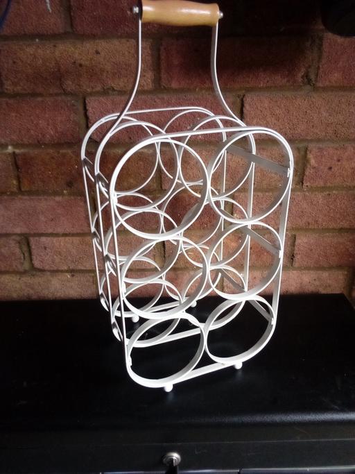 Buy & Sell Leagrave Luton - Photos for Wine Rack(Luton LU33BY)
