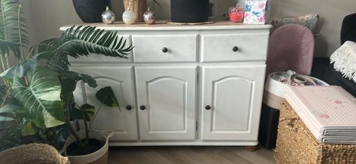 Buy & Sell Thornton Heath Croydon - Photos for Dresser and table/blanket box