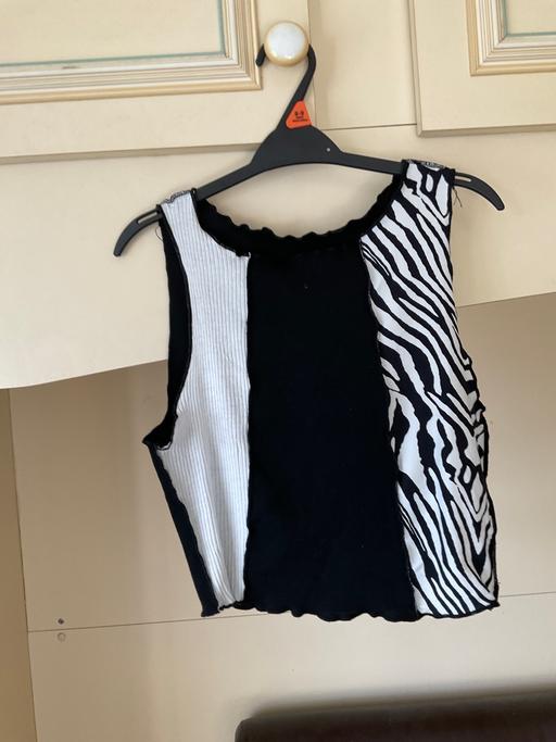 Buy & Sell Tipton Sandwell - Photos for short top