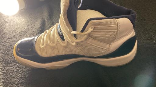 Buy & Sell Tokyngton North West London - Photos for Nike Air Jordan 11 Retro size 6