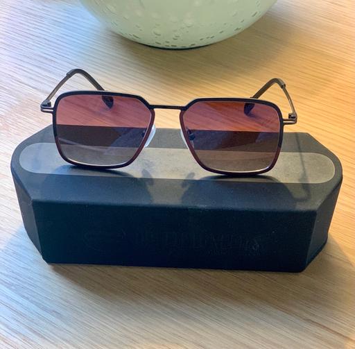 Buy & Sell Shacklewell North London - Photos for Stylish unisex sunglasses - Odette Lynette