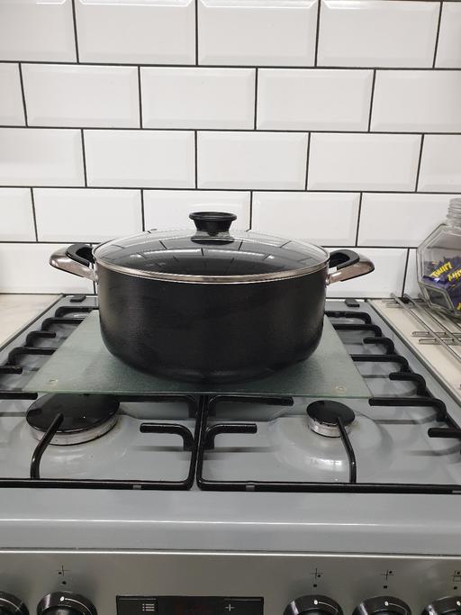Buy & Sell Kings Norton Birmingham - Photos for Very large cooking pot