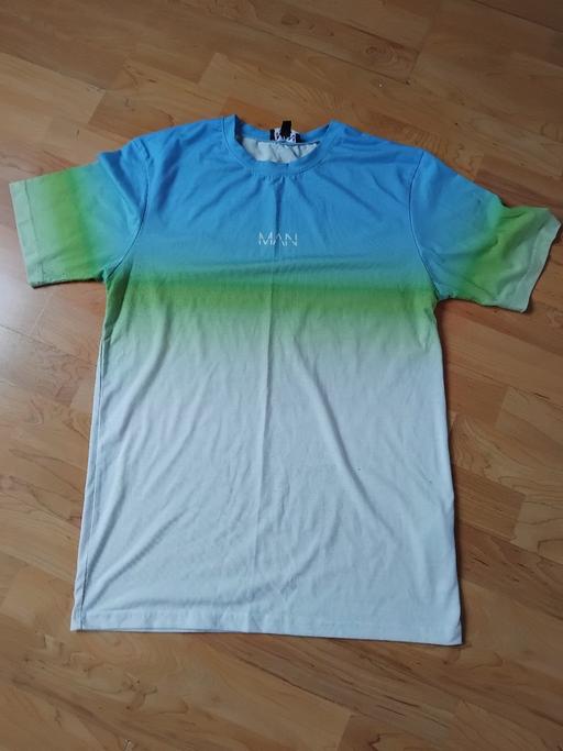 Buy & Sell Stow Heath Wolverhampton - Photos for Tishirt XL.