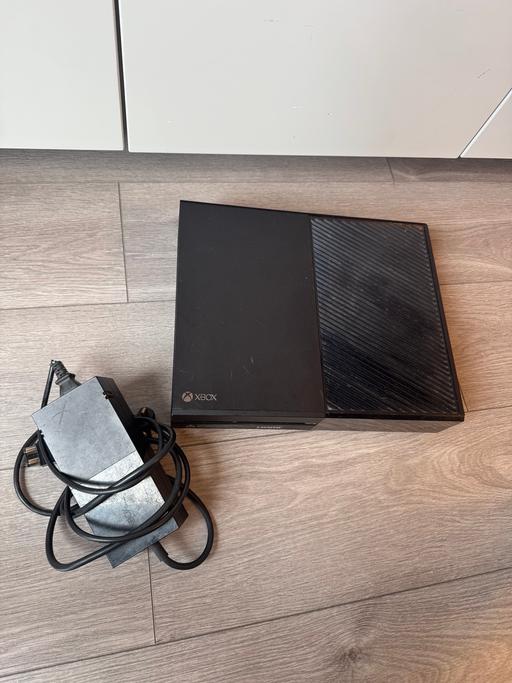 Buy & Sell Oldbury Sandwell - Photos for Xbox One 1TB