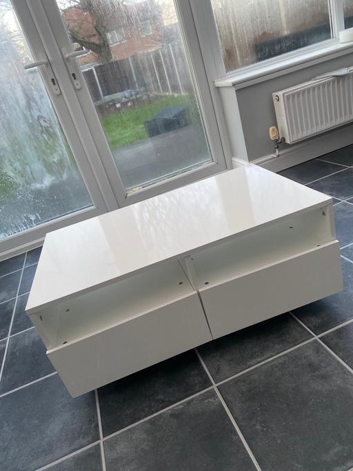 Buy & Sell Ward End Birmingham - Photos for White coffee table