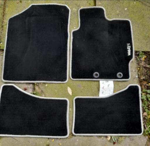 Vehicles Preston South Ribble - Photos for TOYOTA YARIS CAR MATS
