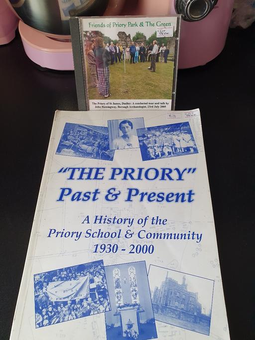 Buy & Sell Upper Gornal Dudley - Photos for dudley book & CD