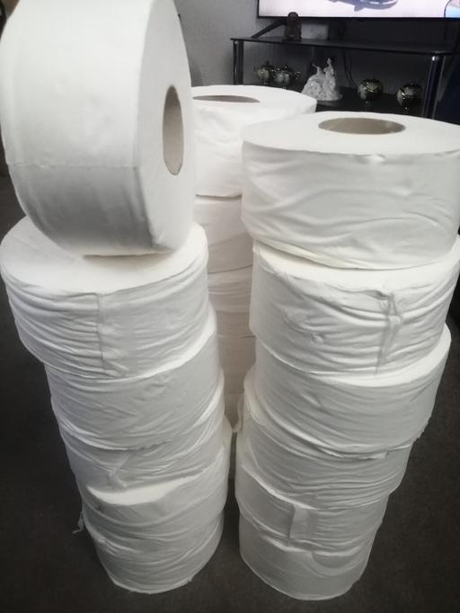 Buy & Sell Heath Town Wolverhampton - Photos for three mega toilet rolls £1..