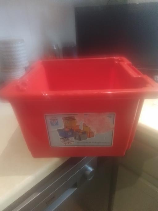 Buy & Sell Aldridge Walsall - Photos for RED STACKING TOY BOX