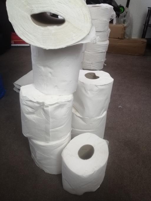 Buy & Sell Heath Town Wolverhampton - Photos for New 2 mega kitchen paper towels £1