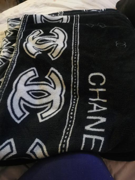 Buy & Sell Dudley Town Centre Dudley - Photos for throw