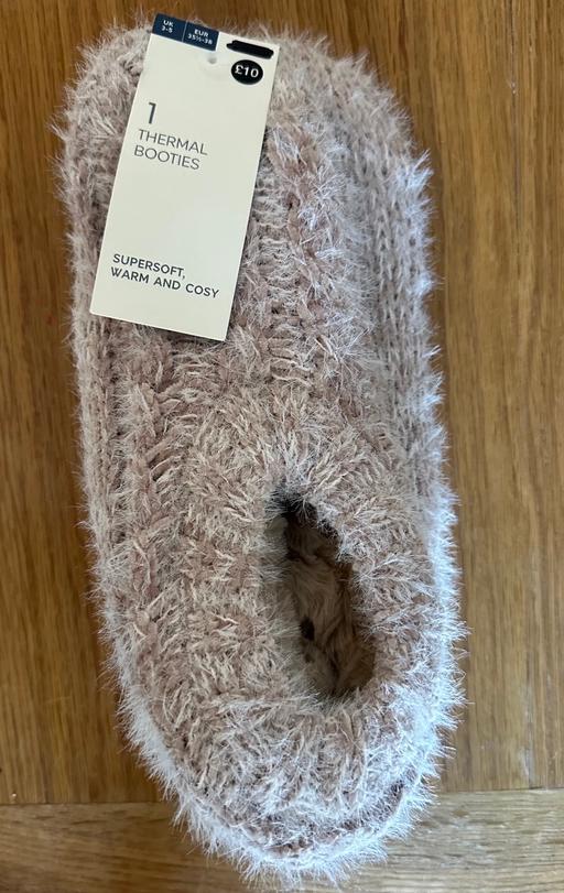 Buy & Sell Shirley Solihull - Photos for M&S slippers