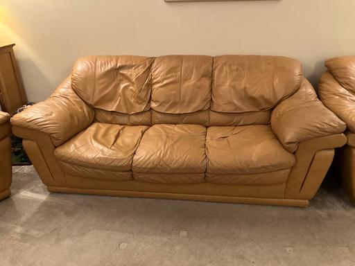 Buy & Sell Fradley Lichfield - Photos for Free Soft Italian Tan Leather 3 seater sofa