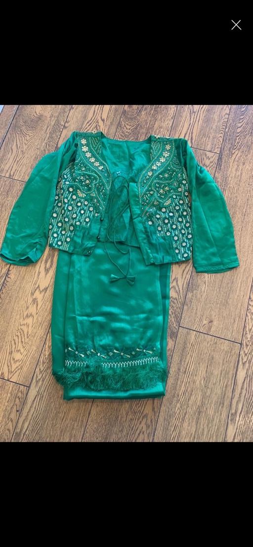 Buy & Sell Goldthorn Park Wolverhampton - Photos for Sari with blouse