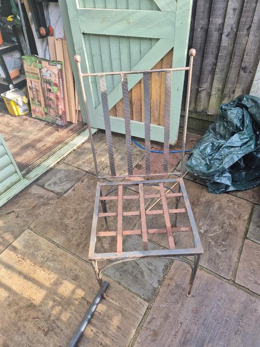 Buy & Sell Southfields Business Park Basildon - Photos for heavey garden chairs