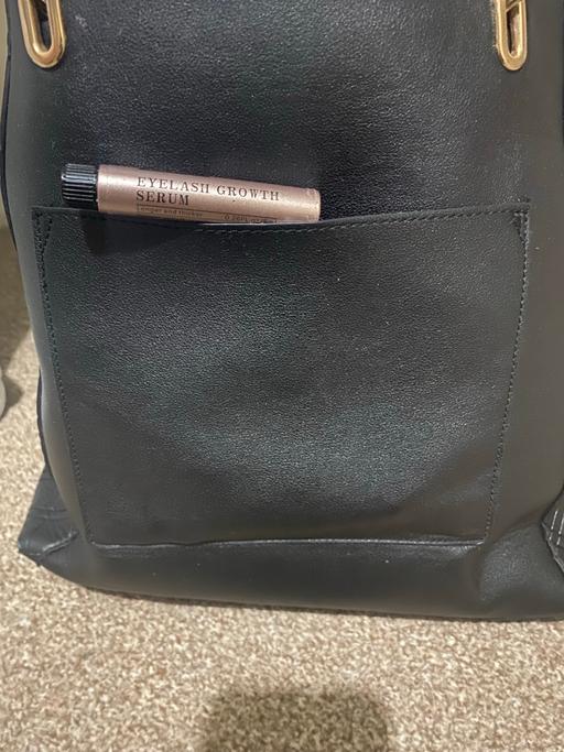 Buy & Sell Oulton Heath Stafford - Photos for Lash serum