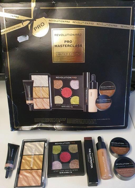 Buy & Sell Oxley Wolverhampton - Photos for NEW make-up set