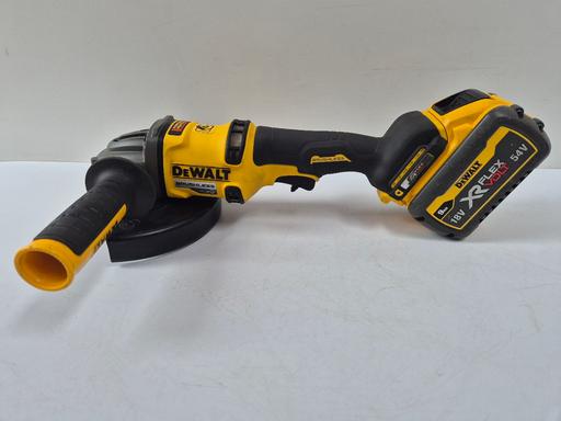 Buy & Sell Yew Tree Estate Sandwell - Photos for DeWalt DCG440 54V XR 180mm Angle Grinder