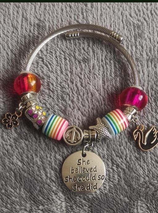 Buy & Sell Grafton Street Industrial Estate West Northamptonshire - Photos for New beautiful charms bracelet