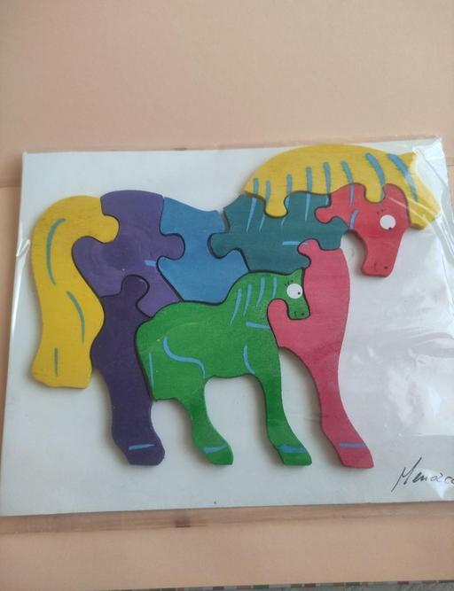 Buy & Sell Grafton Street Industrial Estate West Northamptonshire - Photos for 2 wooden puzzles