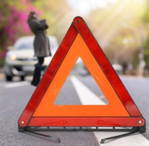 Vehicles Bamber Bridge South Ribble - Photos for MOTORISTS EMERGENCY ⚠️ SAFETY TRIANGLE