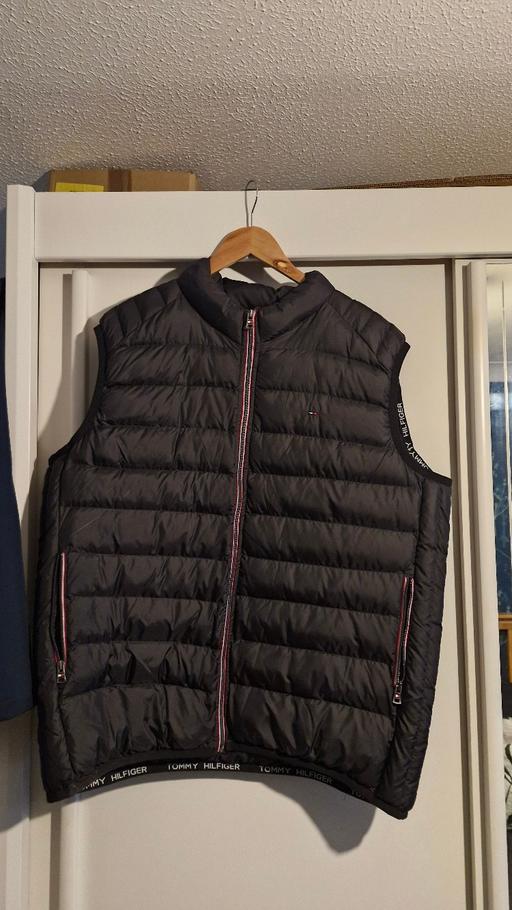 Buy & Sell Seasalter Canterbury - Photos for TOMMY HILLFIGER GILLET BODY WARMER 3XL
