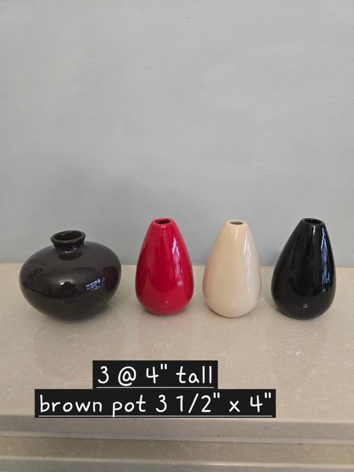 Buy & Sell Rowley Regis Sandwell - Photos for 3 vases + 1 pot