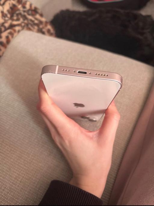 Buy & Sell Greenhithe Dartford - Photos for IPhone 13