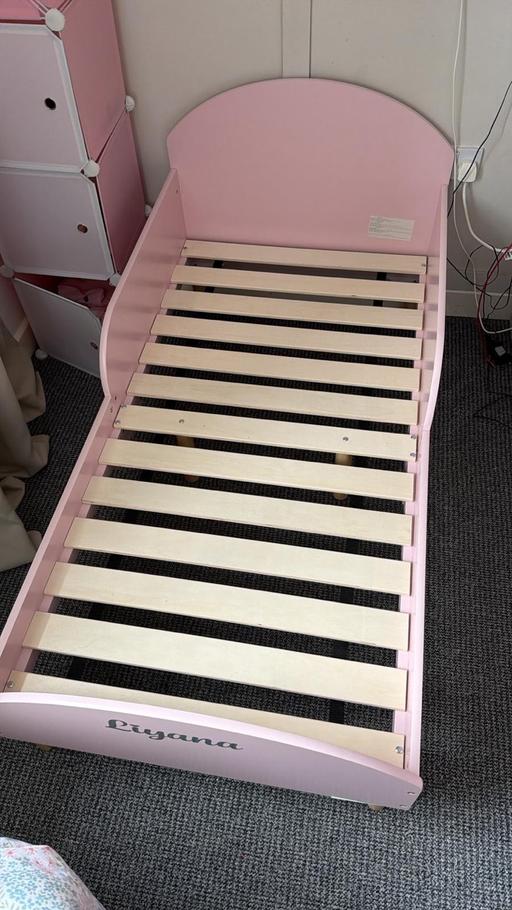 Buy & Sell Stirchley Birmingham - Photos for Pink Toddler Bed