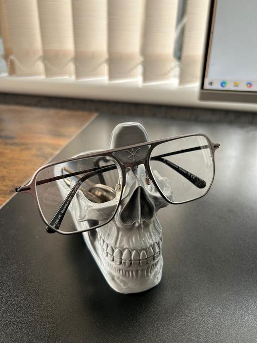 Buy & Sell Sandy Bay Castle Point - Photos for Fun glasses and key holder