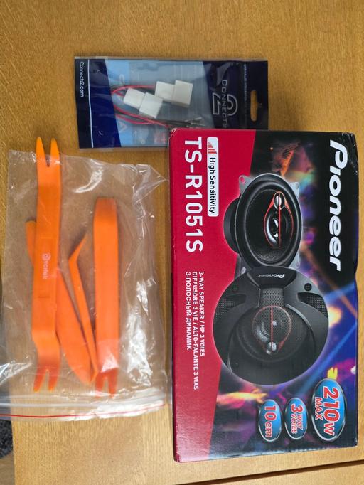 Vehicles Hemel Hempstead Dacorum - Photos for Pioneer car speaker- Brand New
