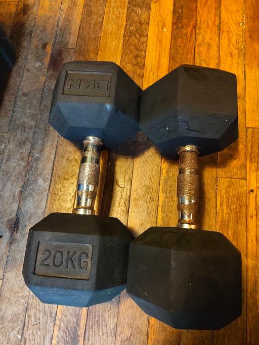 Buy & Sell Moxley Walsall - Photos for dumbbells 2 x 20kg