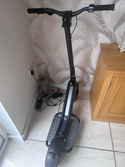 Vehicles Oldbury Sandwell - Photos for Pure escape folding electric scooter