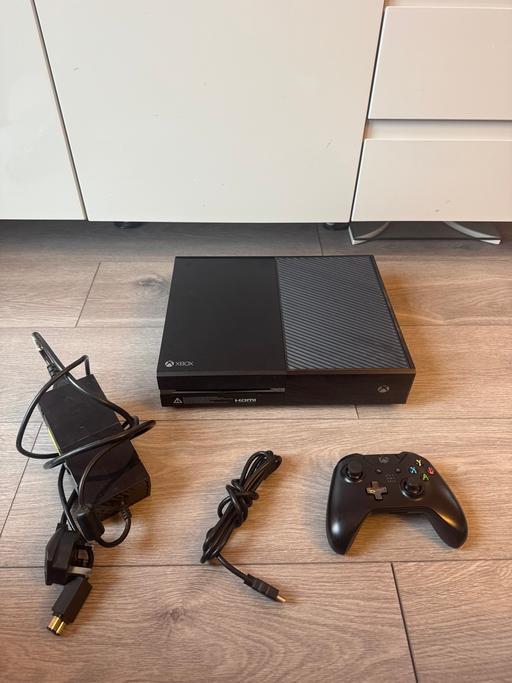 Buy & Sell Stow Heath Wolverhampton - Photos for Xbox One