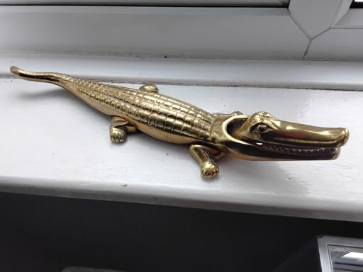 Buy & Sell Yardley Birmingham - Photos for retro large brass crocodile nut cracker 15 in
