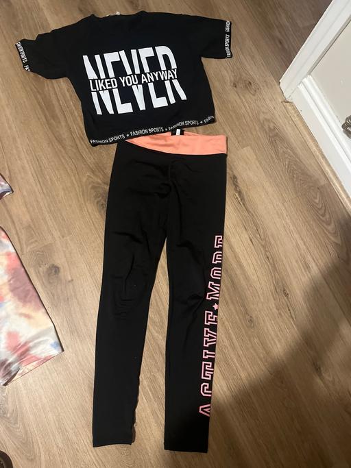 Buy & Sell Conisbrough Doncaster - Photos for Leggings and top age 11-12 years